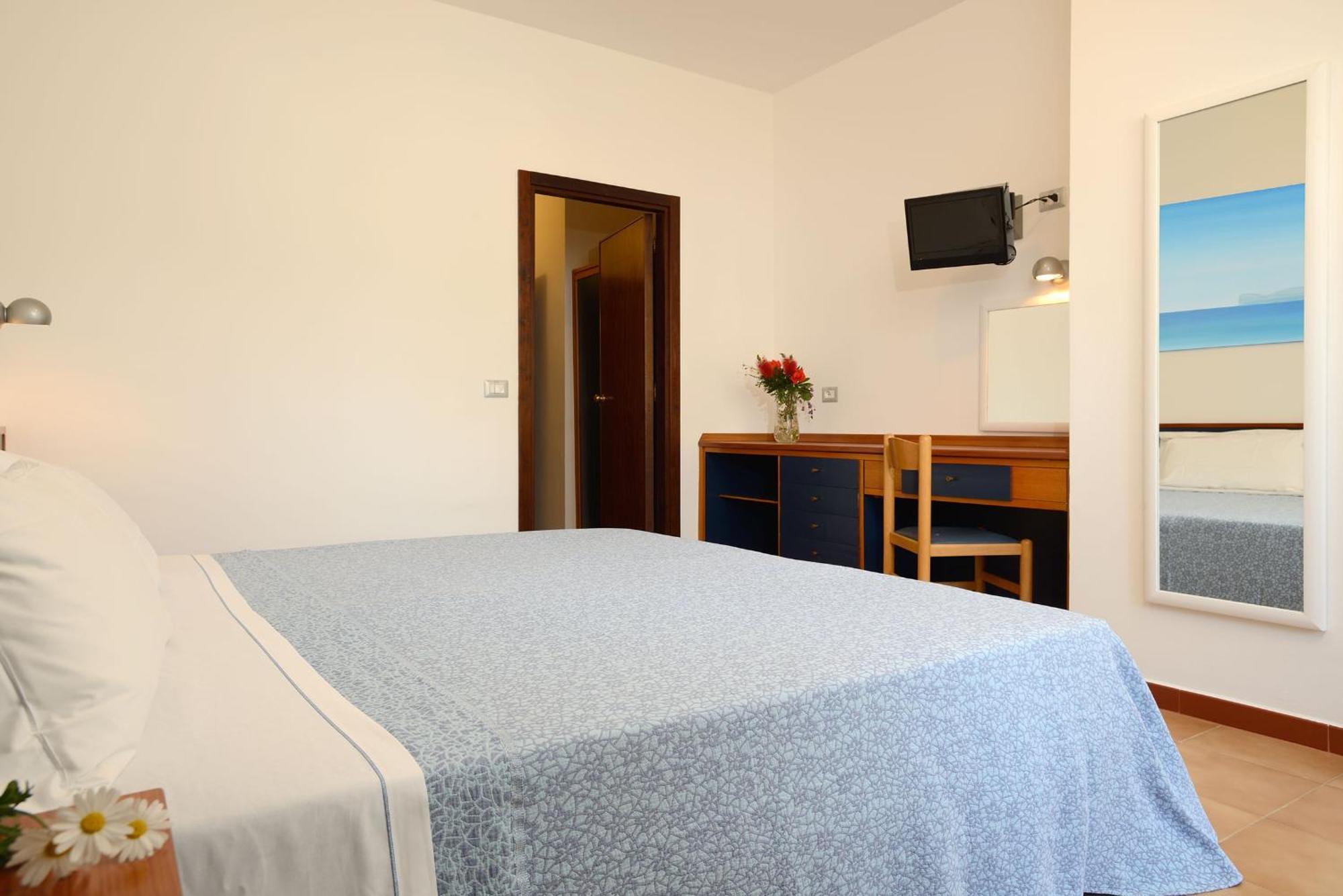 Hotel Oasis Alghero Kültér fotó